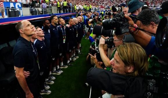 Tuchel, FIFA-s për fotografët: Ju lutem, ju lutem