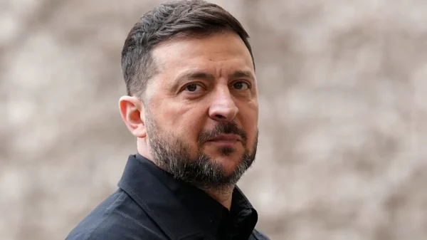 ‘Nëse Ukraina digjet, do të digjet edhe Moska’, thotë Zelensky pas zjarrit në rafineri