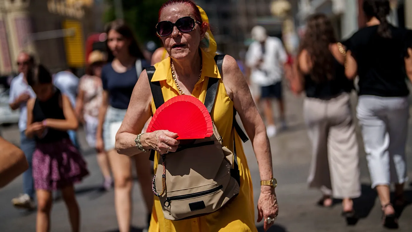 Spanja përfshihet nga vala e parë e madhe e të nxehtit, temperatura deri në 45°C