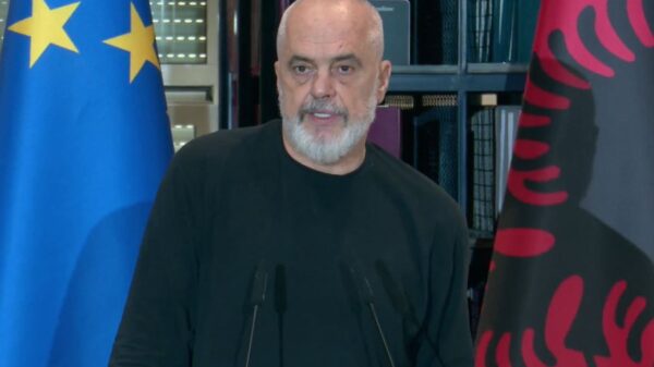 Shqipëria marrëveshje me kompaninë italiane, Rama: Garanton rezervat strategjike të naftës
