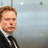 ​Elon Musk është gati të bëhet trilioneri i parë – Sa para janë 1 trilion dollarë?
