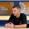 “Lutja ime e parë ishte për prindërit” – Rrëfimi ekskluziv i të riut që kreu Haxhin në moshë të re (VIDEO)