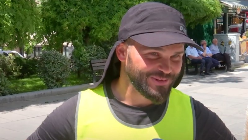 Nga Gjermania në Kosovë në këmbë: Rrugëtimi i veçantë i Miridon Mulollit (VIDEO)