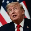 Ngushtica e Hormuzit do të rihapet pa pagesë, thotë Trump, derisa Izraeli sulmon Libanin