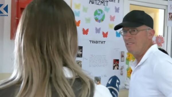“Nuk pres ndryshim”, qytetari nga Vitia i zhgënjyer nga zgjedhjet (VIDEO)