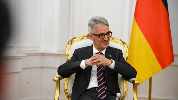 Zgjedhjet, ambasadori gjerman: Po e vëzhgojmë procesin me 4 ekipe (VIDEO)