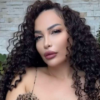 Rovena Stefa bëhet këngëtarja e parë shqiptare që bën këtë veprim