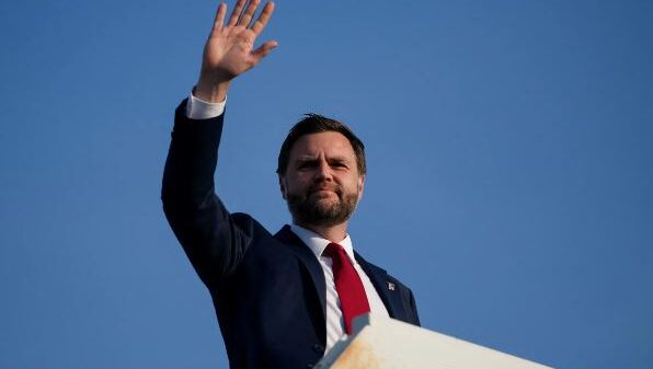 “Përparim i mirë”, Vance largohet nga Zvicra pas negociatave midis SHBA-së dhe Iranit