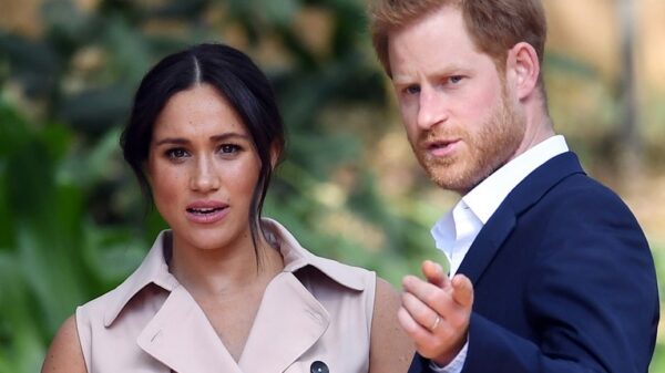 A po vjen pajtimi? Harry dhe Meghan do të shkojnë në Mbretërinë e Bashkuar me fëmijët e tyre