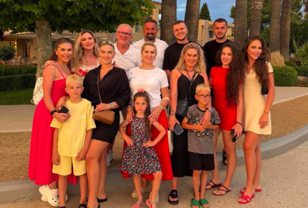 Shyhrete Behluli mbledh gjithë familjen për pushime të paharrueshme
