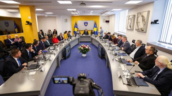 Qeveria në detyrë emëron Këshillin e Kosovës për Raportim Financiar
