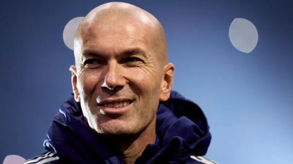 Zidane te Franca, arrihet marrëveshja
