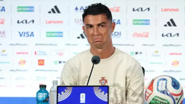 Cristiano Ronaldo bëhet futbollisti me kontratën më fitimprurëse në histori