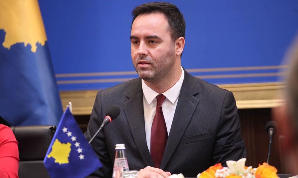 Konjufca uron përfaqësuesin e ri të BE-së: Kosova mbetet e përkushtuar ndaj rrugës evropiane