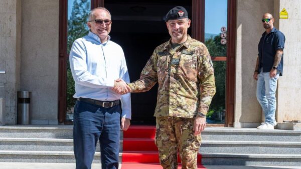 Totaj pret zëvendëskomandantin e KFOR-it, diskutojnë për sigurinë në Prizren