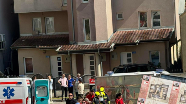 Shembet krani në rrugën A, i zë dy persona