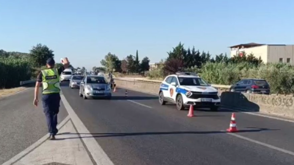 Aksident i rëndë në Lushnjë: 75-vjeçarja përplaset për vdekje në autostradë