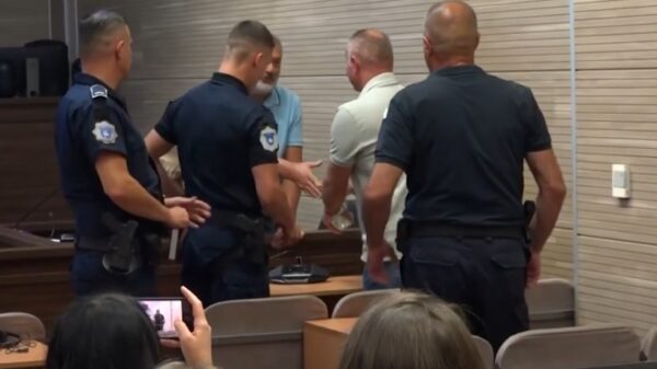 Krimet e luftës: Rihapet shqyrtimi gjyqësor ndaj Gjokoviqit (VIDEO)