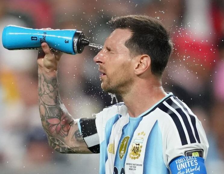 “Messi, i përkëdheluri i FIFA-s”, Argjentina kthehet nga ekipi i dashur në ‘armik’ të internetit