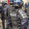 Tri gra theren më thikë në Paris, njëra prej tyre shtatzënë