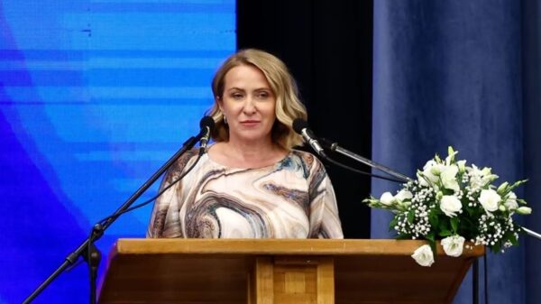 Paunoviq me pagë drejtoreshe në një institucion të mbyllur në Kosovë