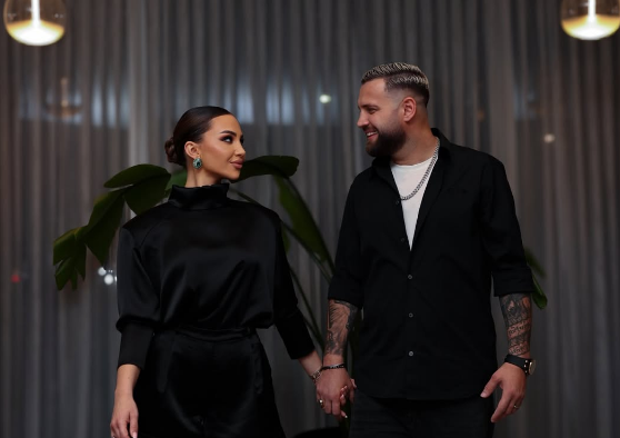 Luiz Ejlli e Kiara Tito në një darkë romantike…
