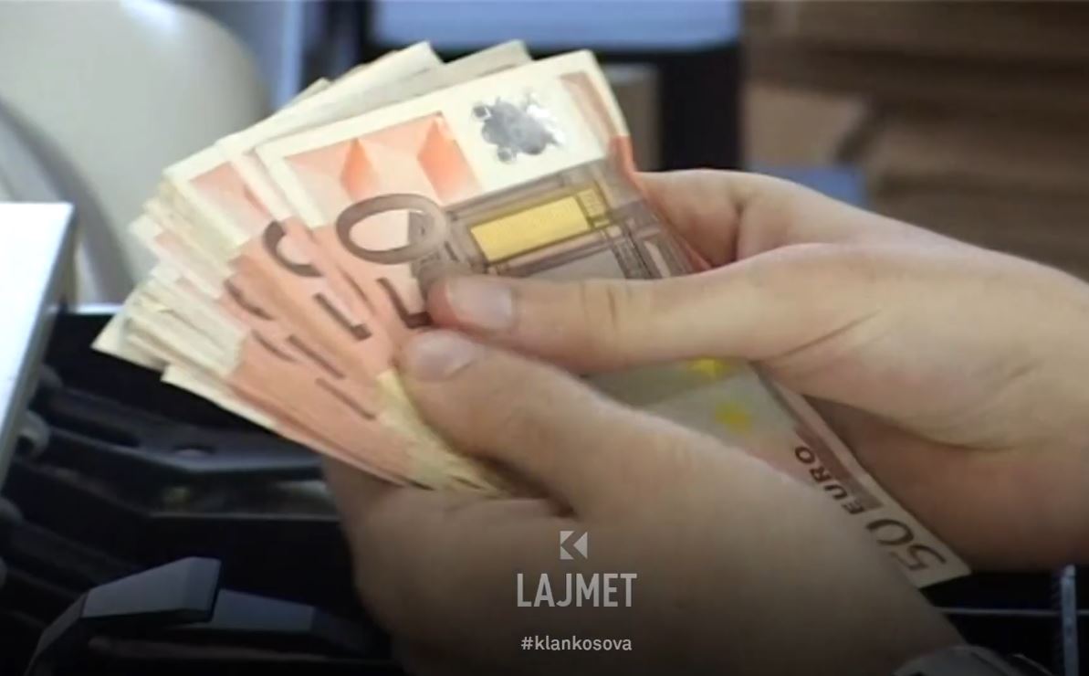 Raporti i BQK-së: “Fukarallëkut” i shtohen edhe kreditë (VIDEO)