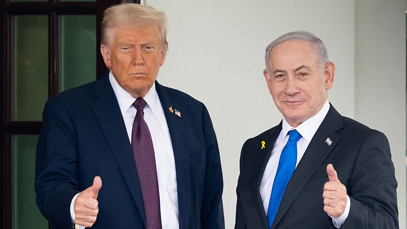 Netanyahu takohet me Trump (FOTO)