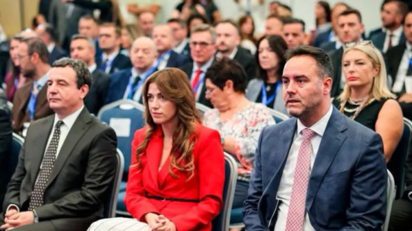 Titullarët shtetërorë me legjitimitet të kontestuar