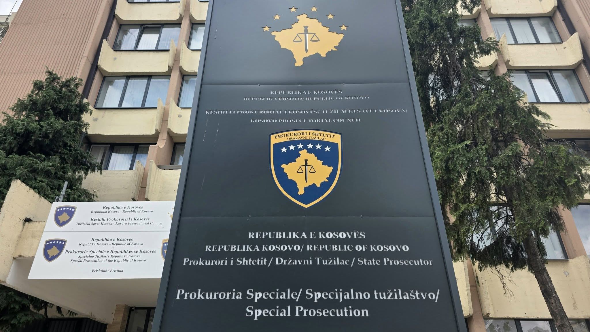 Pezullohen zyrtarët e Ministrisë së Infrastrukturës të akuzuar për keqpërdorim të detyrës zyrtare