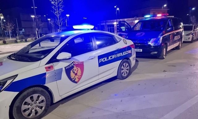 Vdes një turiste gjermane në Palasë të Vlorës