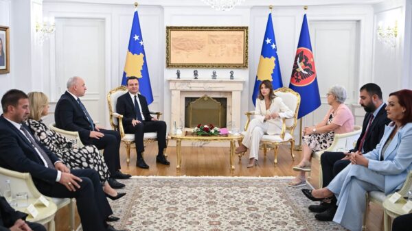 Haxhiu: Refuzimi i takimeve s’është rrugë drejt marrëveshjes, të kontribuojmë për president konsesual