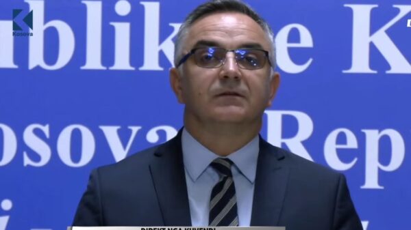 Besnik Tahiri: Dyert e sallës së Kuvendit janë të mbyllura