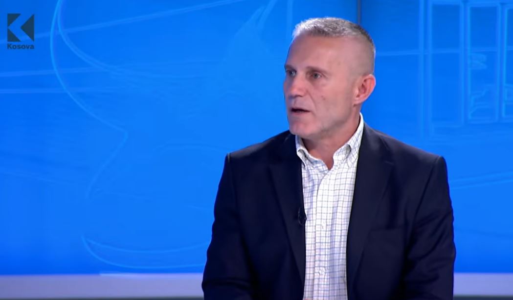 “Kjo lojë është alibi për zgjedhje”, Ramadani kritikon rolin e Haxhiut (VIDEO)