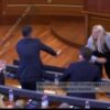 Zhvillimet në Kuvend, çka shkruan mediat e huaja?