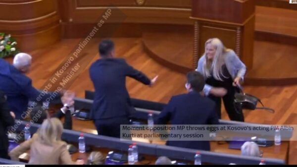 Zhvillimet në Kuvend, çka shkruan mediat e huaja?