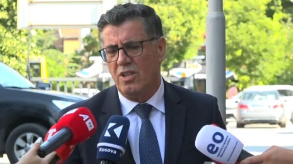 Haziri: Shpresoj që sot t’u jepet shans zgjidhjeve politike për normalizimin e Kuvendit