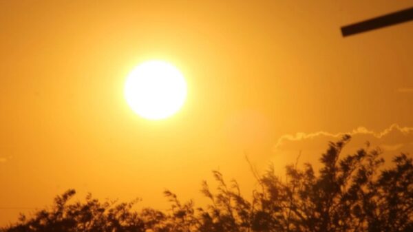 Moti gjatë javës: Temperaturat deri në 34 gradë, të martën priten shi e rrufe