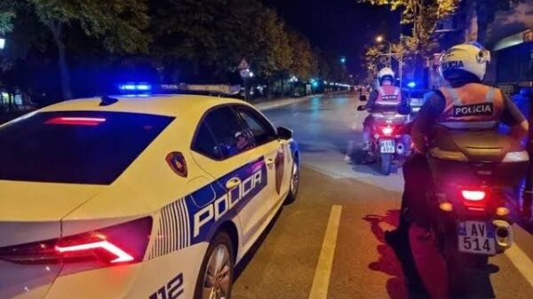 Shqipëri: E pa konfliktin mes djalit dhe një personi tjetër, 69-vjeçari pëson arrest kardiak