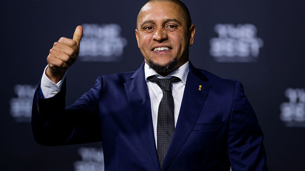 Mediat turke: Legjenda Roberto Carlos është konvertuar në mysliman