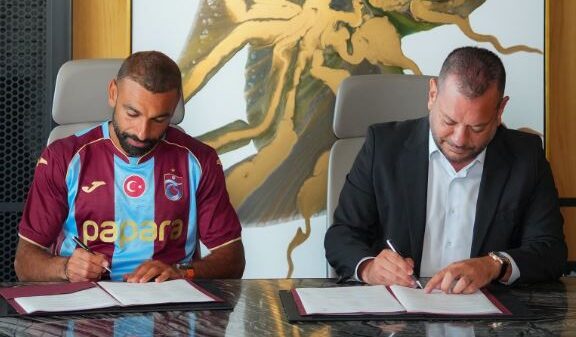“Shifra rekorde”, Salah nënshkruan kontratë dyvjeçare me Trabzonsporin