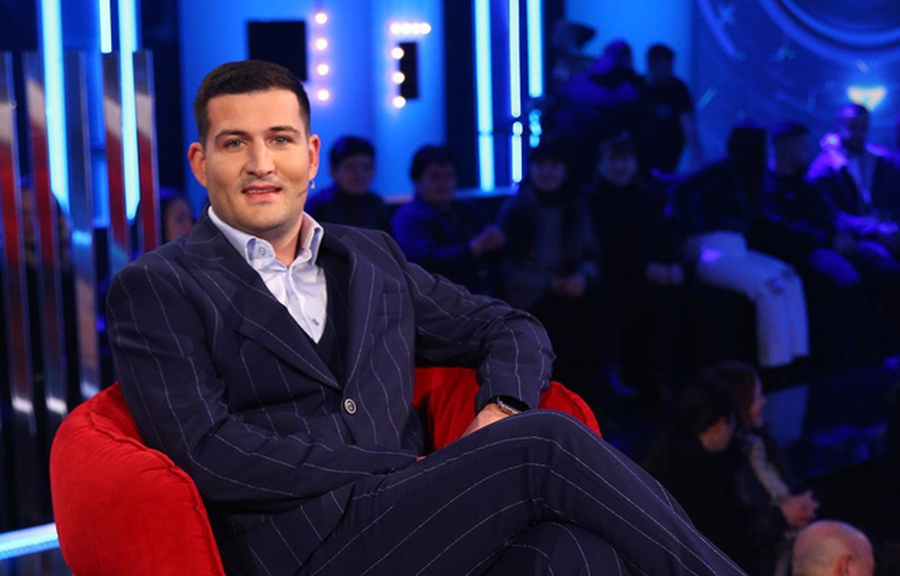 Arbër Hajdari paraqitet nga ky vend, ka një mision për të kryer