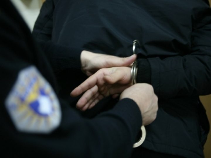Arrestohet pas gjashtë vitesh në arrati personi i kërkuar për disa vepra penale