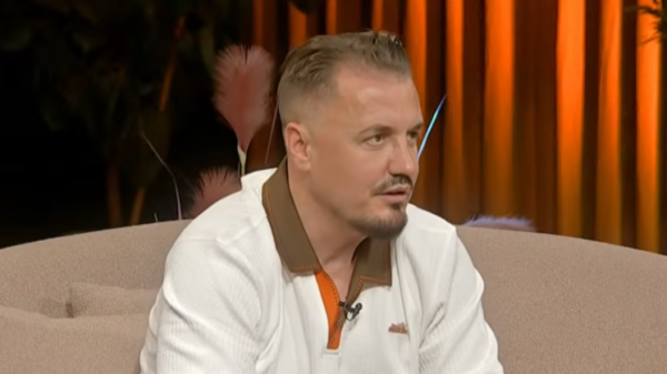 Blero e pranon për herë të parë: “Muzika ime është dedikim”