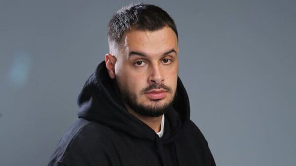 DJ Dagz bëhet dajë për herë të parë, motra e tij Aurora sjell në jetë një djalë