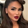 Mbesa e Shyhrete Behlulit shëtitet me të dashurin me veturë luksoze