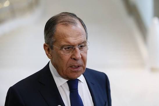 “Do t’i shkatërrojmë të gjithë”, Lavrov kërcënon mbështetësit e Ukrainës