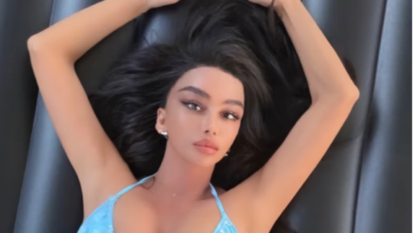 “Wow”! Vildane Zeneli çmend rrjetin me fotot e fundit në bikini