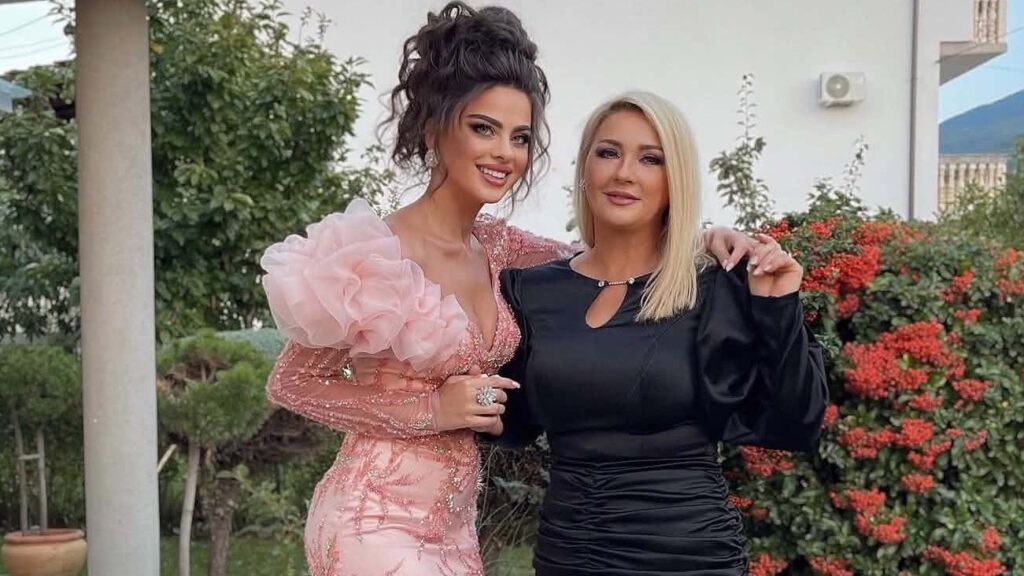 Remzie Osmani aq shumë e do renë e saj, sa i kushtoj edhe këngë